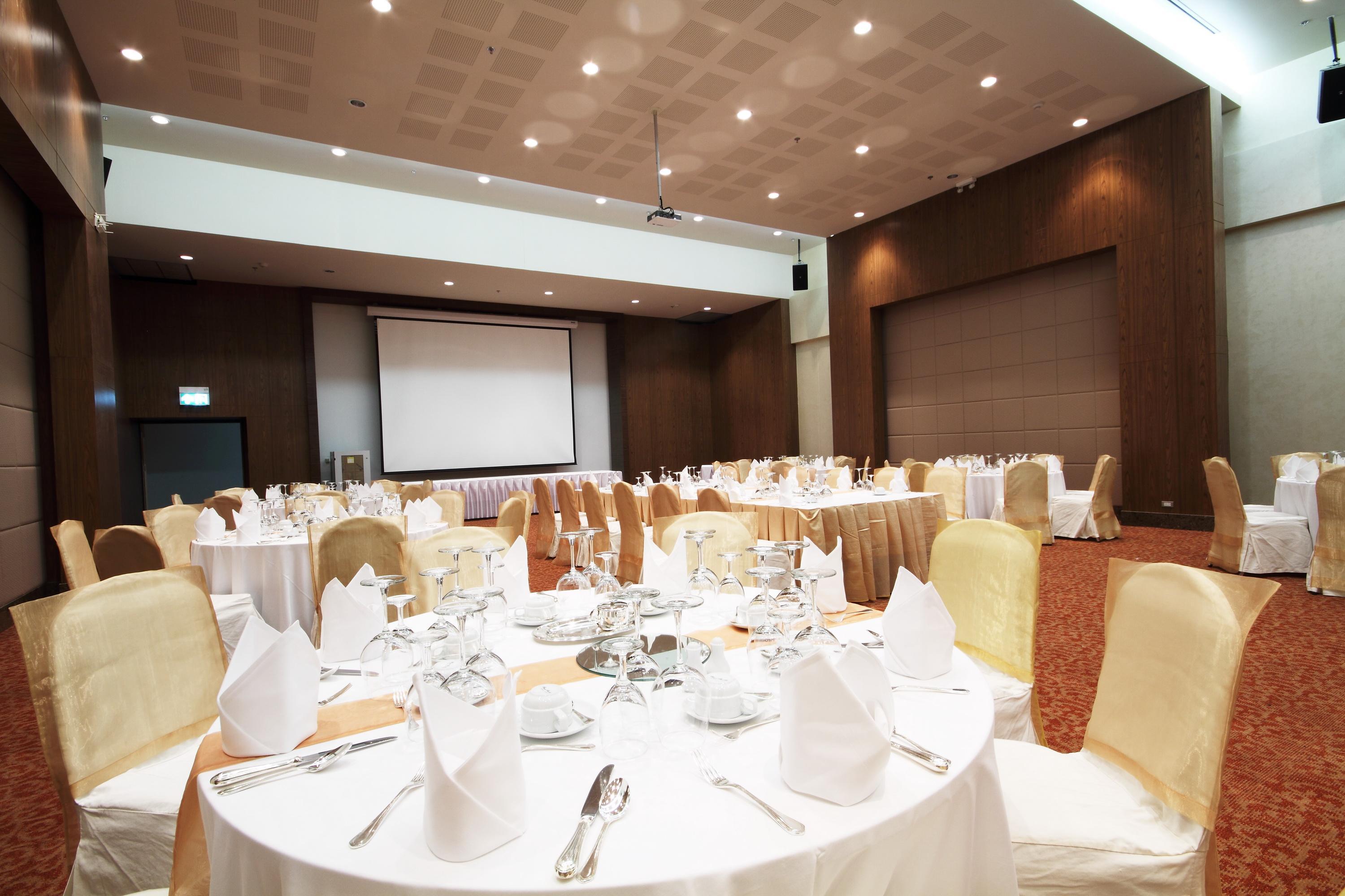 Centara Life Government Complex Hotel & Convention Centre Chaeng Watthana Μπανγκόκ Εξωτερικό φωτογραφία