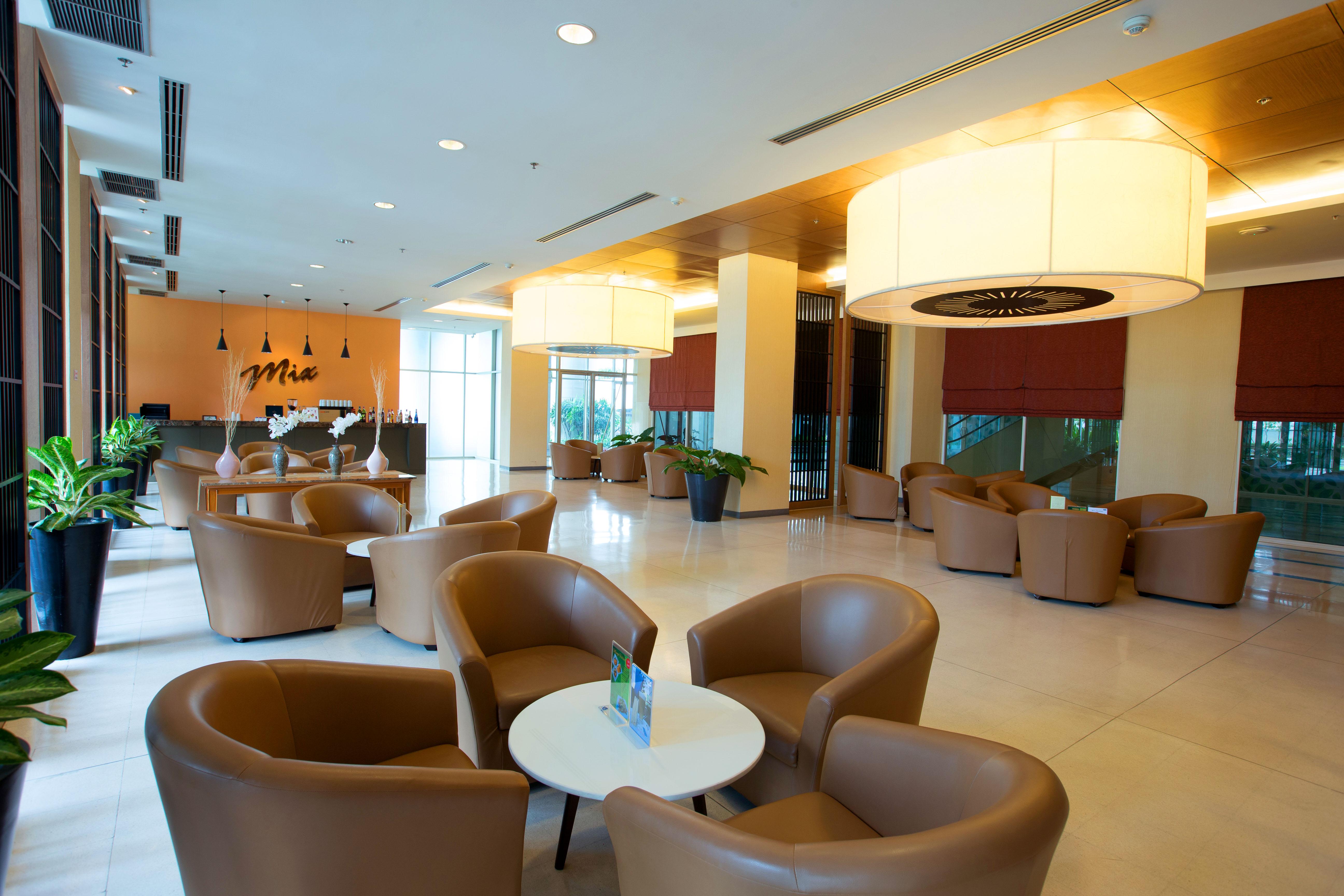 Centara Life Government Complex Hotel & Convention Centre Chaeng Watthana Μπανγκόκ Εξωτερικό φωτογραφία